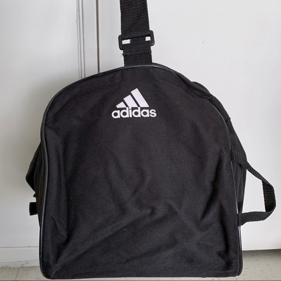 Adidas Black Duffel Gym Bag Sports Travel Shoulder Strap Logo Workout Athletic - Picture 3 of 3